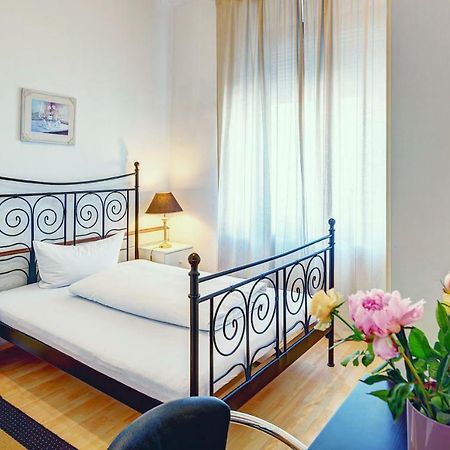 Hotel Cornelia Бад-Наухайм Экстерьер фото